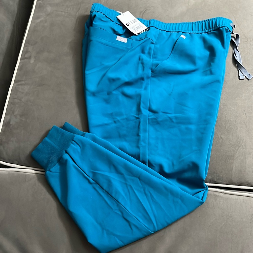 Figs large m Tansen jogger 2.0 short men’s Caribbean blue 4pockets elastic NWT